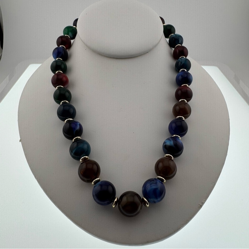 Elegant Multicolor Beaded Necklace looks like Tigers Eye 9 inch